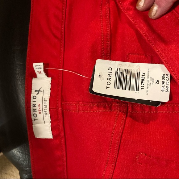 Torrid Plus Sized Red Denim Skirt - Picture 6 of 9